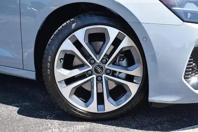 2025 Audi A3 40 TFSI Premium Plus quattro S tronic's photo