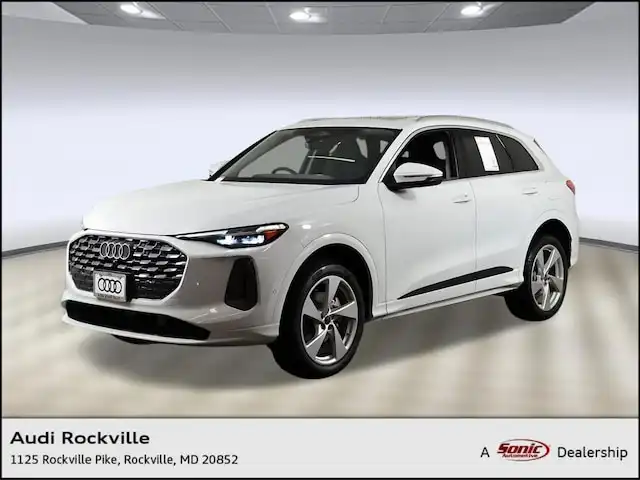 2025 Audi Q5 40 Premium Plus's photo