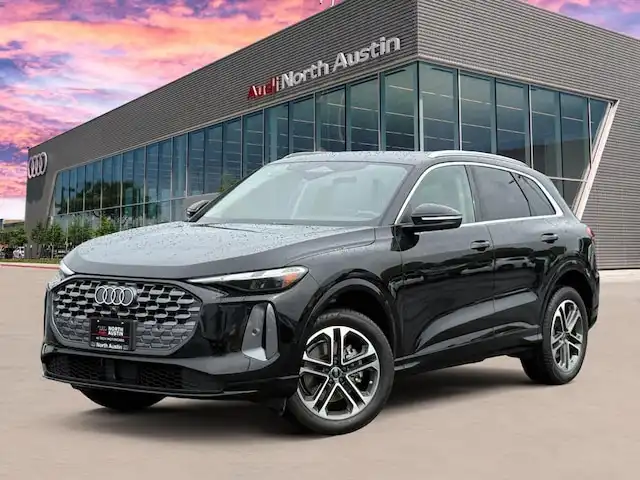 2025 Audi Q5 40 Premium's photo