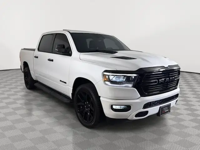 2023 RAM 1500 Laramie 4x4 Crew Cab 5'7's photo