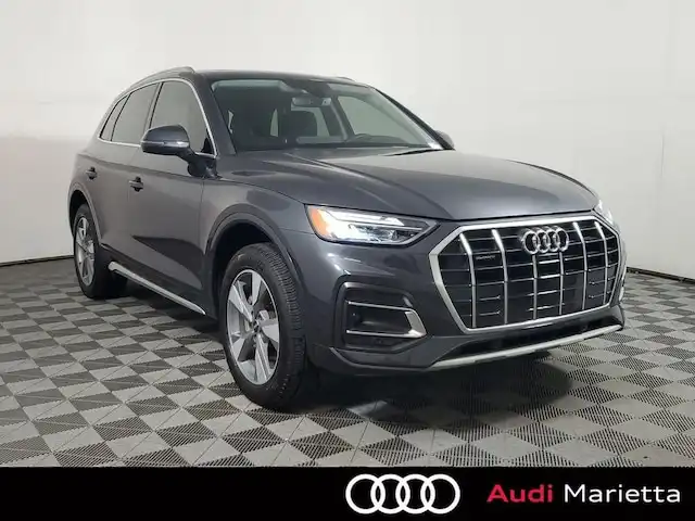 2023 Audi Q5 40 Premium Plus's photo