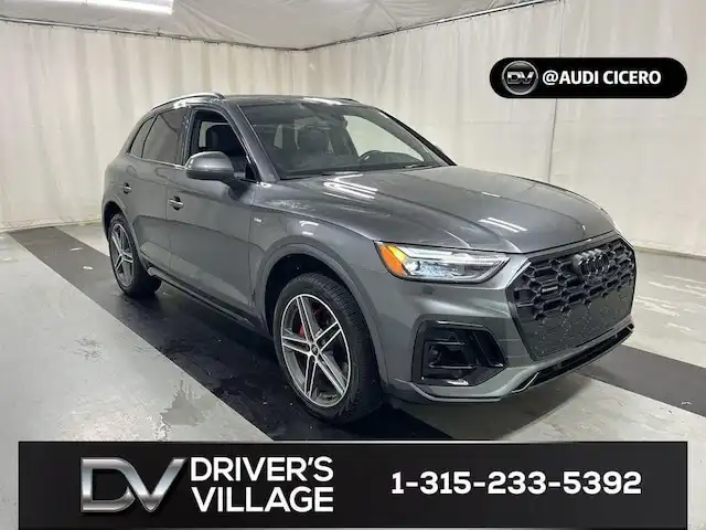 2025 Audi Q5 55 e Premium Plus's photo
