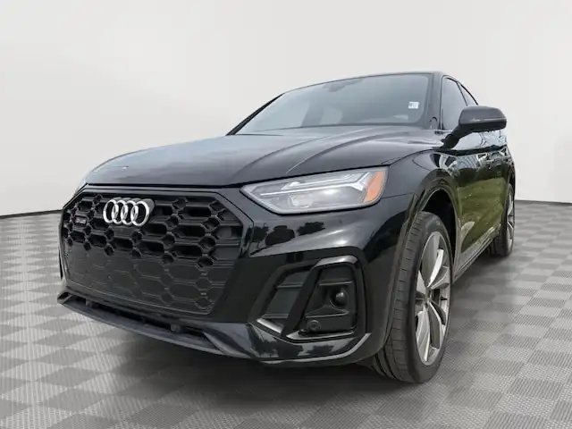 2023 Audi SQ5 Sportback Premium Plus's photo