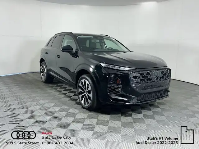 2026 Audi Q3 S line quattro's photo