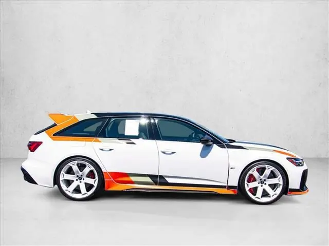 2025 Audi RS 6 Avant Performance photo 4