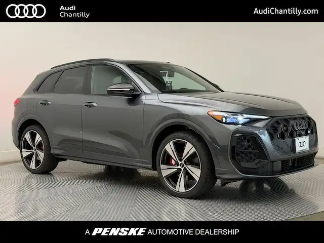2026 Audi SQ5 Premium Plus quattro's photo