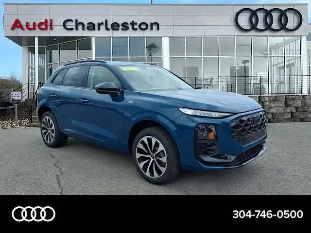 2026 Audi Q3 S line quattro's photo