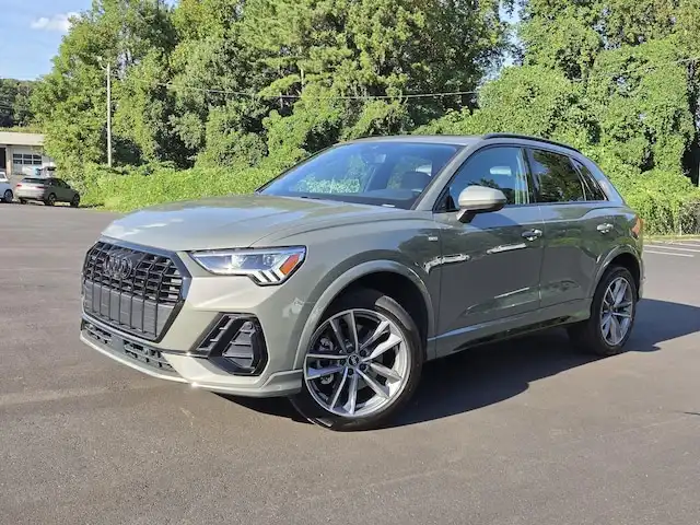2024 Audi Q3 45 TFSI S Line Premium Plus quattro's photo