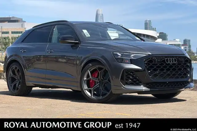 2026 Audi RS Q8 Base's photo