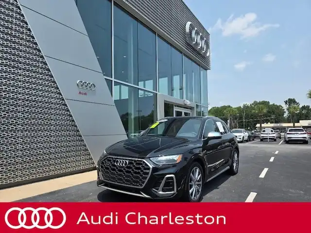 2023 Audi SQ5 Premium Plus's photo