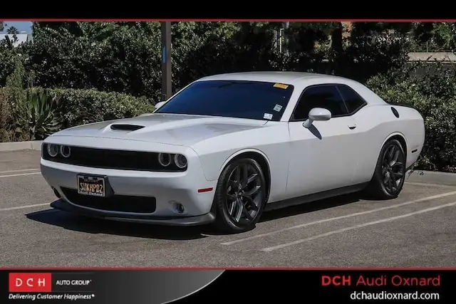 2019 Dodge Challenger R/T photo 1