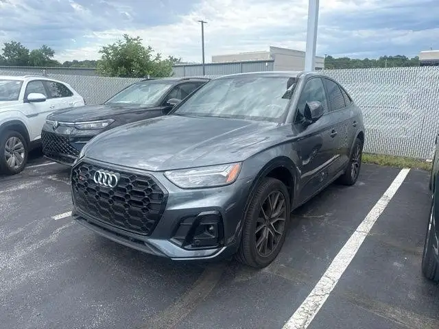 2023 Audi SQ5 Sportback Premium Plus's photo