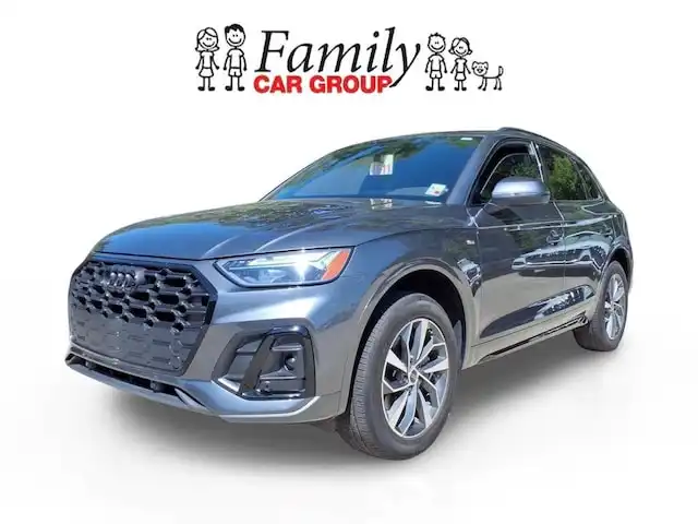 2024 Audi Q5 45 Premium's photo