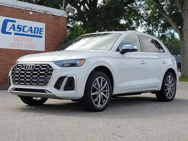 2024 Audi SQ5 Premium's photo