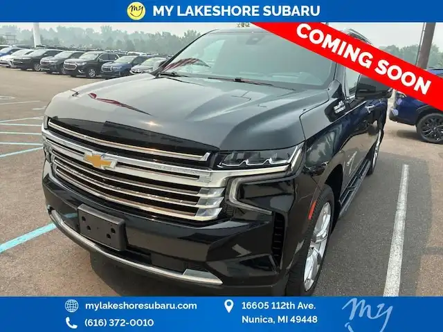 2022 Chevrolet Suburban 4WD 1500 High Country's photo