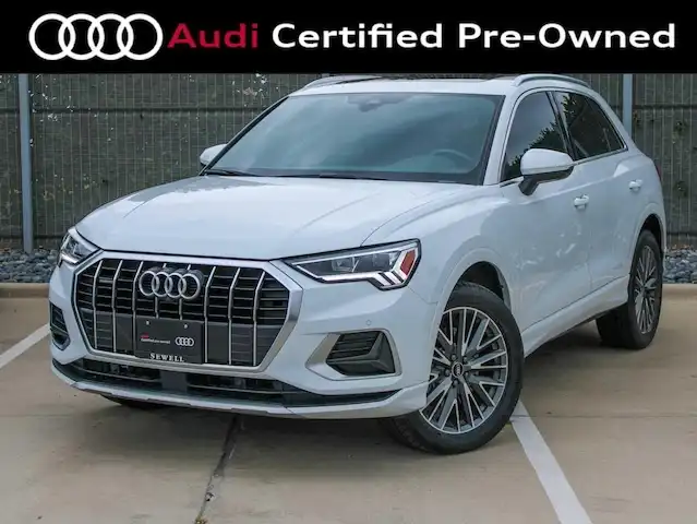 2022 Audi Q3 40 TFSI Premium Plus quattro's photo