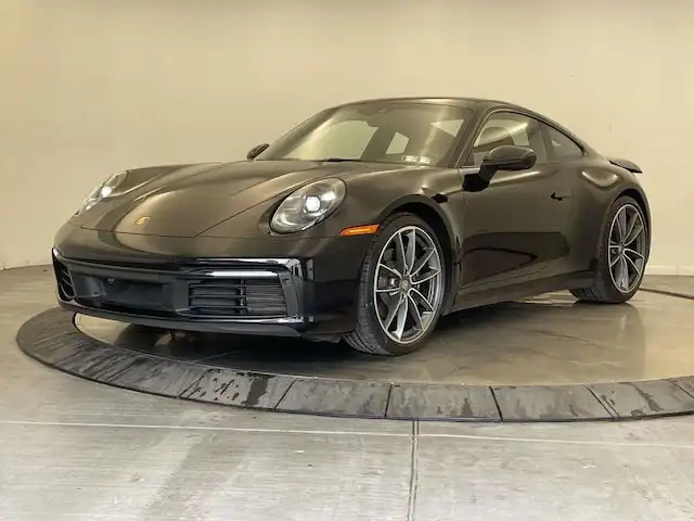 2021 Porsche 911 Carrera 4 Coupe's photo