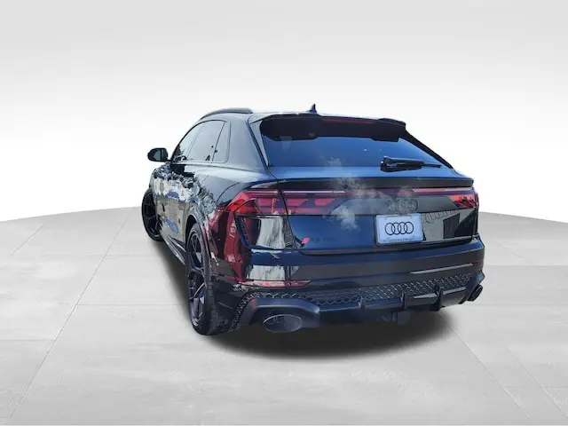 2026 Audi RS Q8 Base photo 4