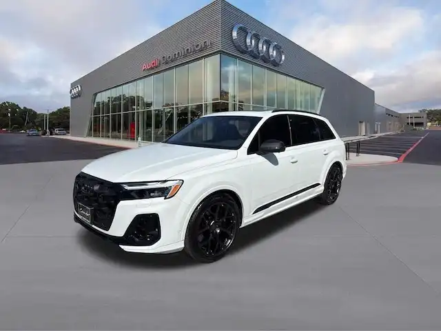 2026 Audi SQ7 Premium Plus quattro Tiptronic's photo