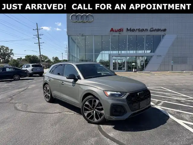 2023 Audi SQ5 Premium Plus's photo