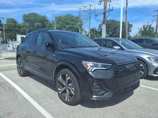 2023 Audi Q3 45 TFSI S Line Premium Plus quattro's photo