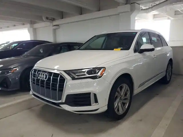 2021 Audi Q7 45 Premium quattro Tiptronic's photo