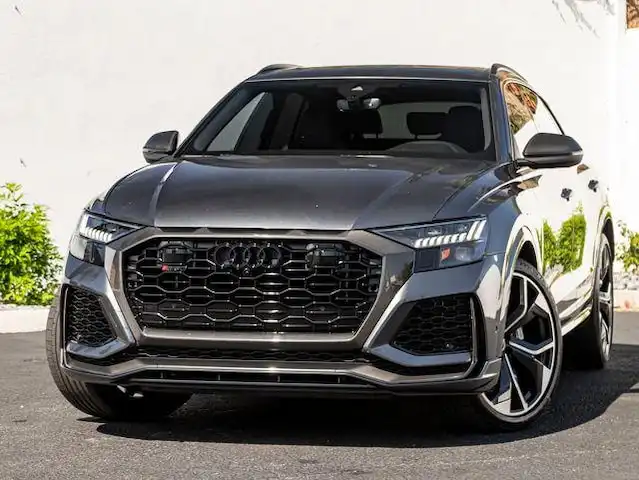 2022 Audi RS Q8 Base's photo