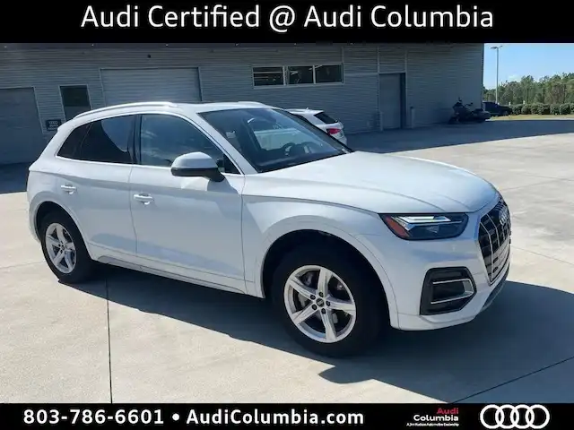 2024 Audi Q5 40 Premium's photo