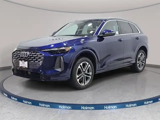 2025 Audi Q5 Premium quattro's photo