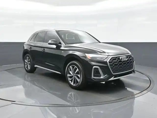 2024 Audi Q5 45 Premium's photo