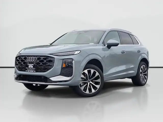 2026 Audi Q3 S Line quattro's photo
