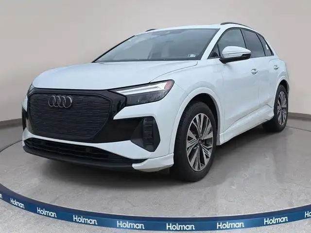 2025 Audi Q4 e-tron 45 Premium's photo