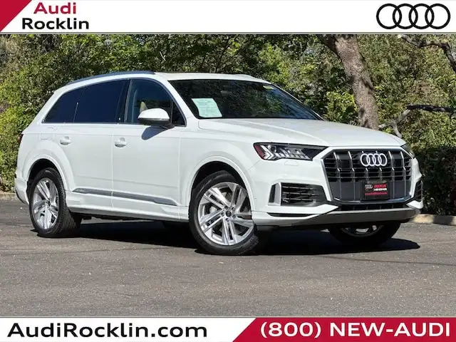 2023 Audi Q7 55 Premium Plus quattro Tiptronic's photo