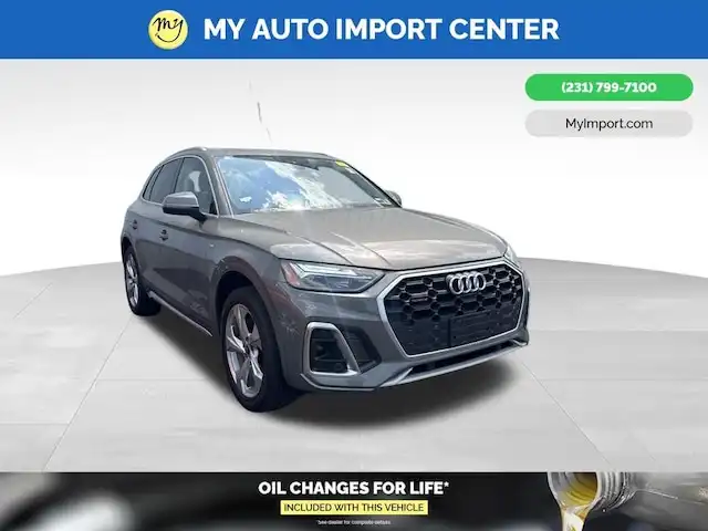 2023 Audi Q5 45 Premium Plus's photo