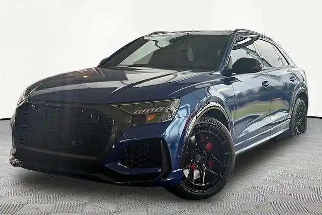 2024 Audi RS Q8 Base's photo