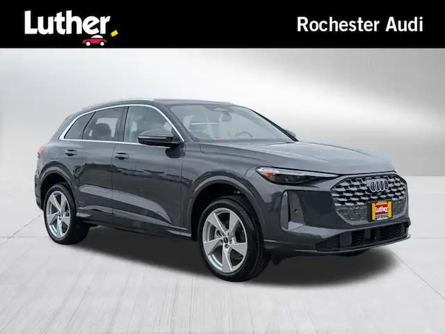 2026 Audi Q5 Premium Plus quattro's photo