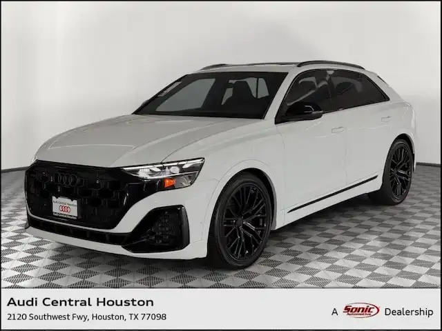 2026 Audi SQ8 Premium Plus quattro's photo