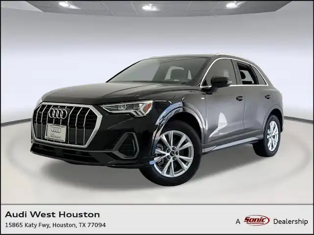 2025 Audi Q3 45 TFSI S Line Premium quattro's photo