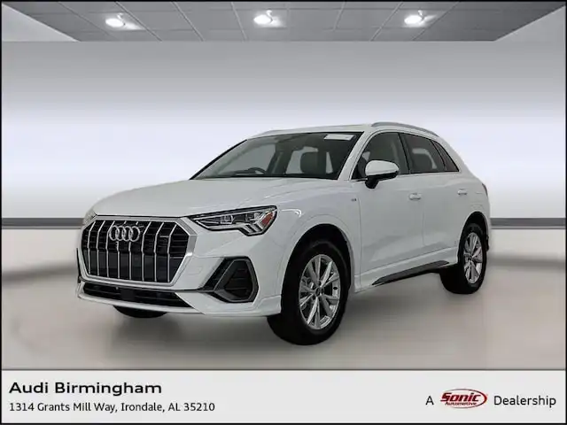 2025 Audi Q3 45 TFSI S Line Premium quattro's photo
