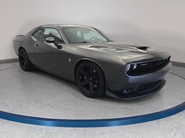 2023 Dodge Challenger R/T Scat Pack photo 3