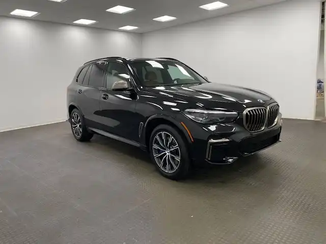 2022 BMW X5 M50i's photo