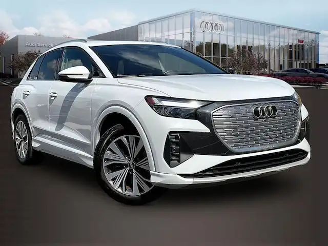 2023 Audi Q4 e-tron 40 Premium Plus's photo
