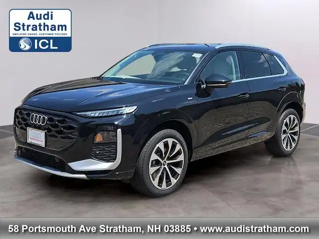 2026 Audi Q3 S line quattro's photo