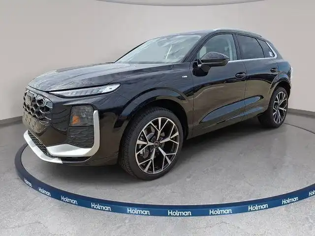 2026 Audi Q3 S Line quattro's photo