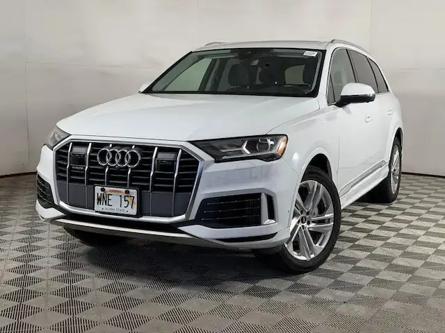 2022 Audi Q7 55 Premium Plus quattro Tiptronic's photo