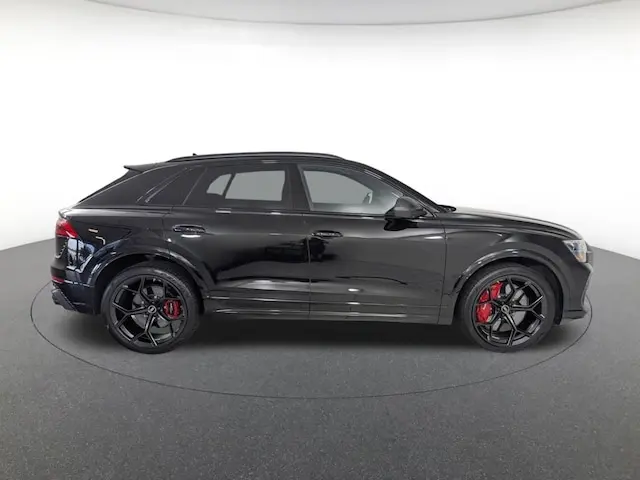 2025 Audi RS Q8 Base photo 4