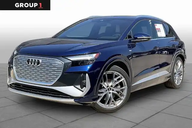 2025 Audi Q4 e-tron 55 Premium Plus quattro's photo
