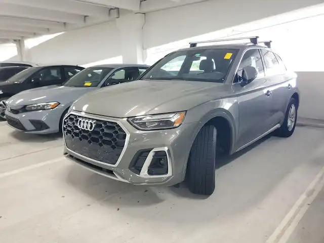 2023 Audi Q5 45 Premium's photo