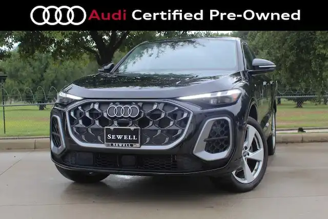 2025 Audi Q5 Sportback 45 Premium Plus's photo