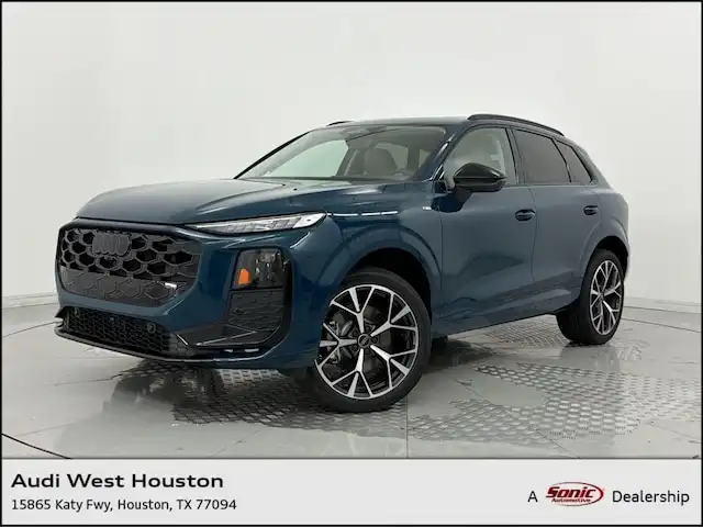 2026 Audi Q3 S line quattro's photo